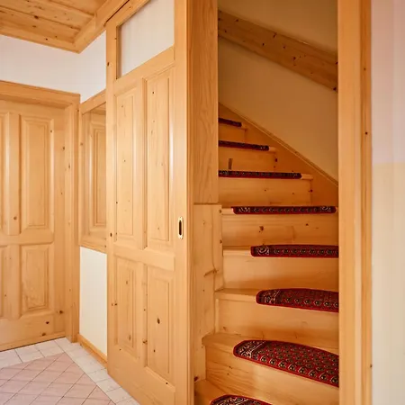 Apartma Smucisce Krvavec * צרקליה נה גורניסקם